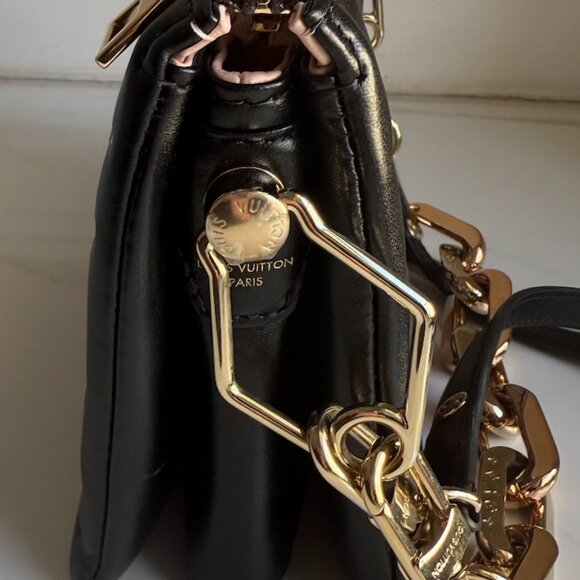 Authentic Louis Vuitton learner monogram small coussins bag  black and pink - Picture 6 of 7